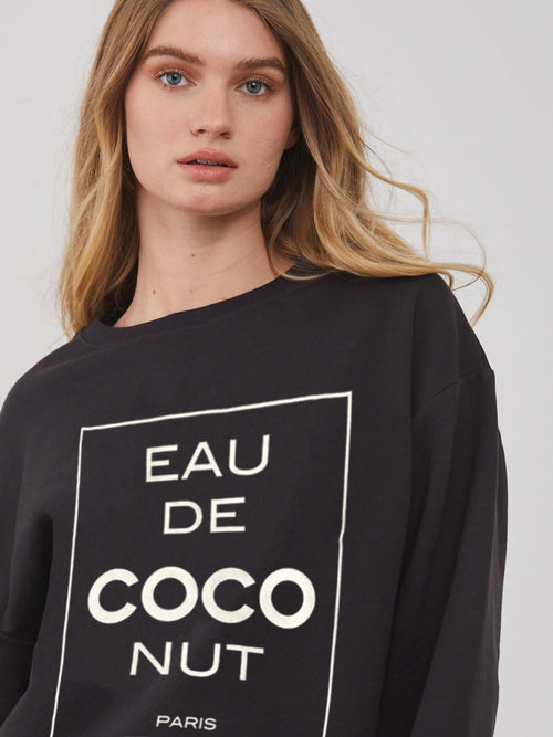 Alexa - Oversized Sweatshirt - Eau De Coconut - Black