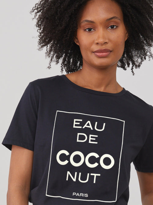 Lola - Round Neck Tee - Eau De Coconut - Black