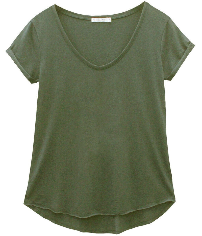 Valerie - Basic V-neck Tee - Army Green