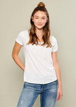Valerie - Basic V-neck Tee - White